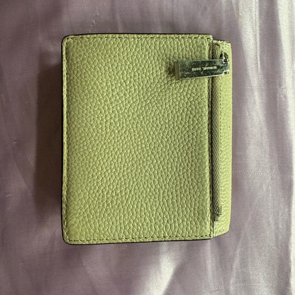 Beige MK Wallet…Preloved ❤️ - Picture 3 of 5